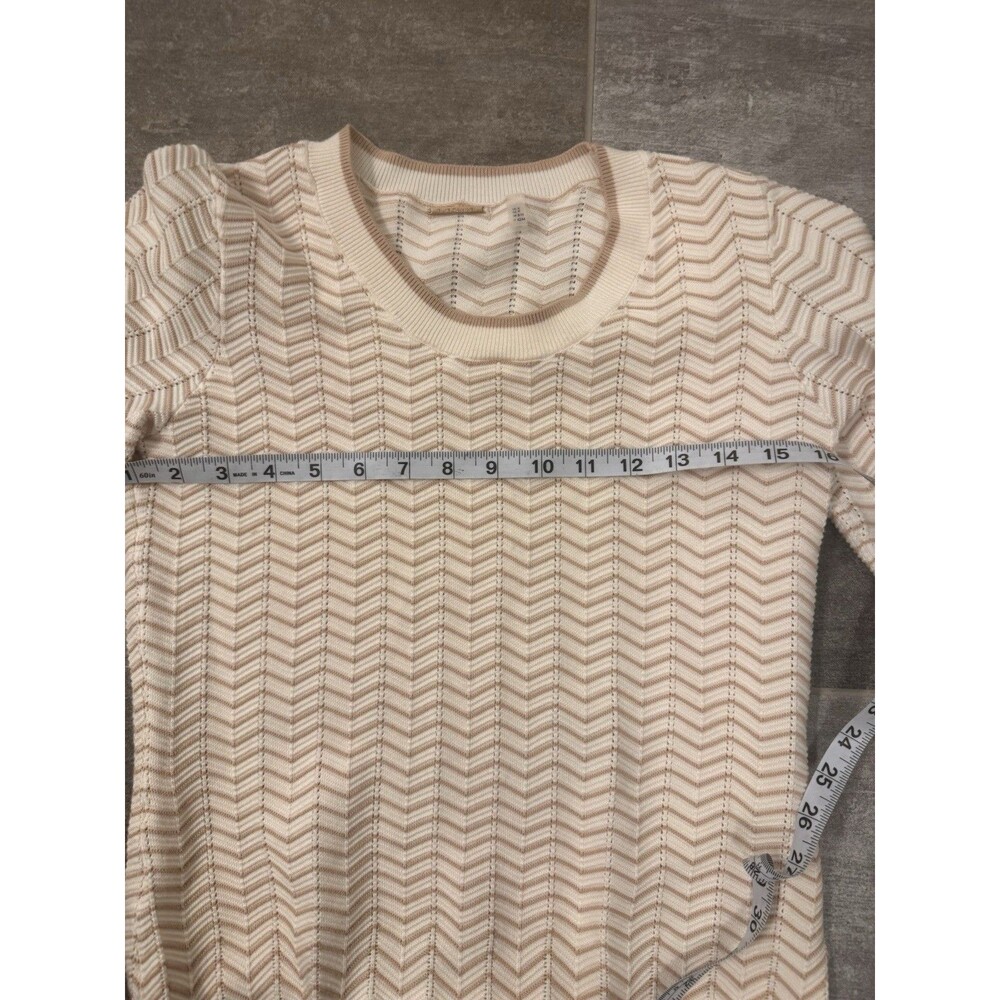 Ellie Tahari Women's, Zig Zag Beige And Cream Sweater, Short Sleeve, Small, EUC - Picture 5 of 7